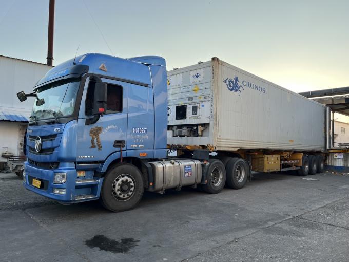 میوه های سرخ شده تازه با کیفیت بالا که با دقت انتخاب شده اند برای طعم شیرین آبمیوه ها دسر ها شاک های شیر 14